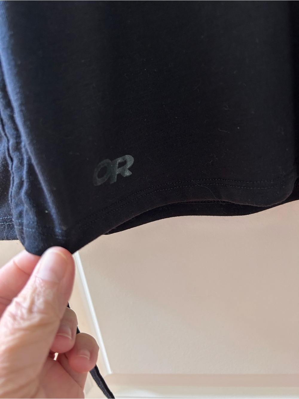 Outdoor Research Blackridge Wool Blend Lightweight Hoodie. Geometric graphic. M - Picture 3 of 9